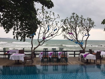 Bhundhari Chaweng Beach Resort Koh Samui