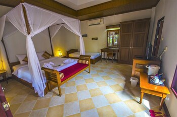 Bhundhari Chaweng Beach Resort Koh Samui