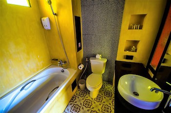 Bhundhari Chaweng Beach Resort Koh Samui
