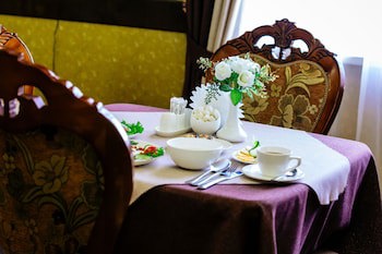 Grand Hotel