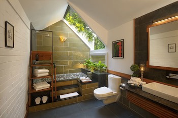 Amanvana Spa Resort - Coorg