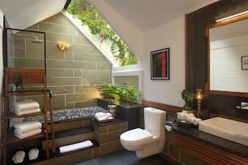 Amanvana Spa Resort - Coorg