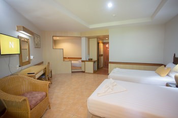 100 Islands Resort & Spa