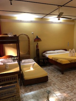 Deep Forest Garden Hotel