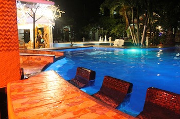 Deep Forest Garden Hotel