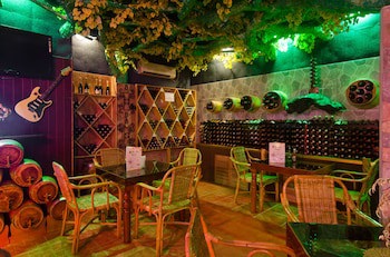 Deep Forest Garden Hotel