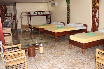 Deep Forest Garden Hotel