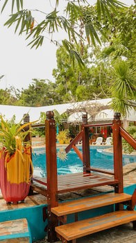 Deep Forest Garden Hotel