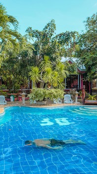 Deep Forest Garden Hotel