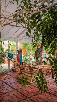 Deep Forest Garden Hotel