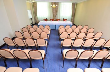Grand Hotel Tien Shan