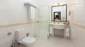 Grand Hotel Tien Shan