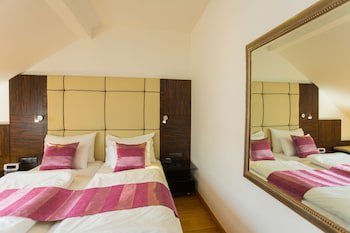 Best Western Plus Hotel Arcadia