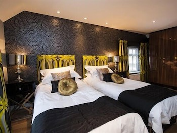 Five Star Stays