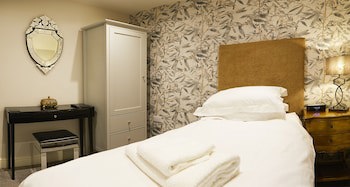 Five Star Stays