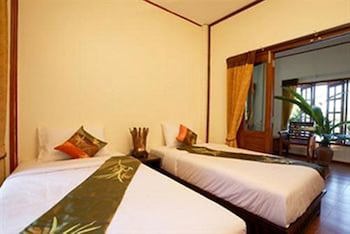 Tharathip Resort