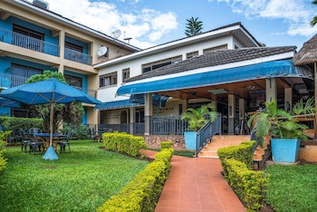 Dolphin Suites