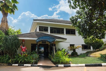 Dolphin Suites