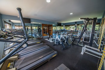 Dolphin Suites