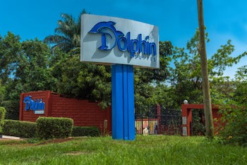 Dolphin Suites