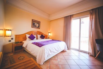 Hotel Menzeh Dalia