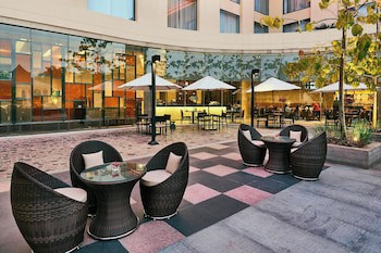 Courtyard By Marriott Kochi Airport