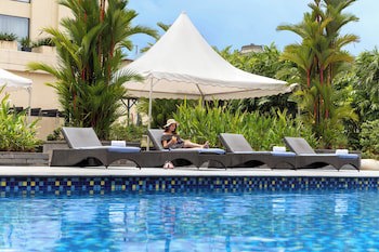 Courtyard By Marriott Kochi Airport