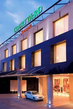 Courtyard By Marriott Kochi Airport