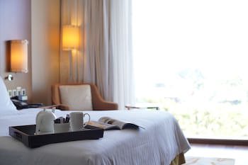 Courtyard By Marriott Kochi Airport