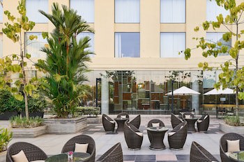 Courtyard By Marriott Kochi Airport