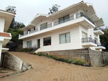 Berry Hills Resort