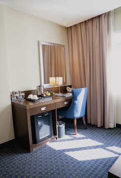Best Western Premier Muscat