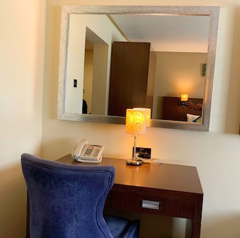 Best Western Premier Muscat