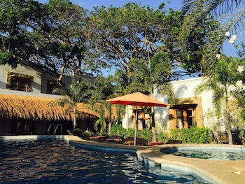 Acacia Tree Garden Hotel