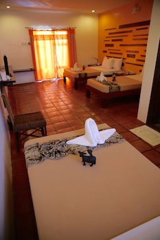 Acacia Tree Garden Hotel