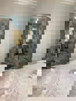 Tom Square Boutique Hotel