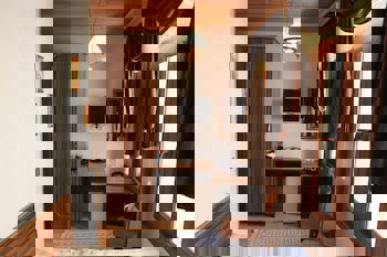 Tom Square Boutique Hotel