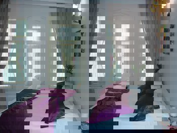 Tom Square Boutique Hotel