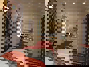 Tom Square Boutique Hotel