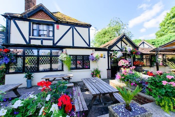Ye Olde Red Lion