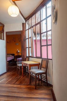 Casa De Las Rosas