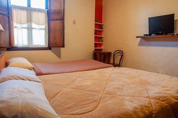Casa De Las Rosas
