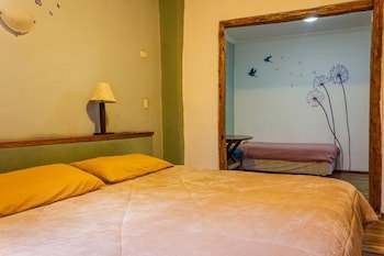Casa De Las Rosas