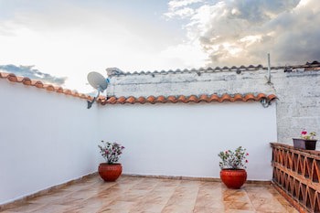 Casa De Las Rosas