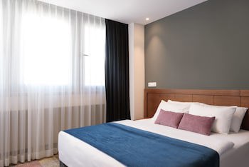 Embassy Hotel Tel Aviv