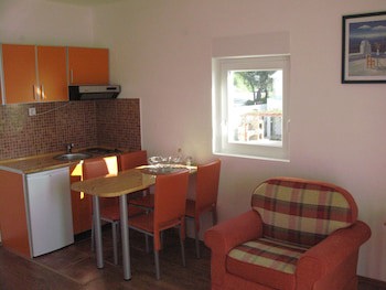 Apartments Djurasevic