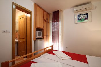 Apartments Djurasevic