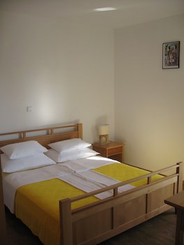 Apartments Djurasevic