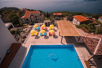 Apartments Djurasevic