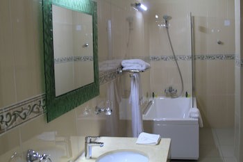 Royal Nick Hotel